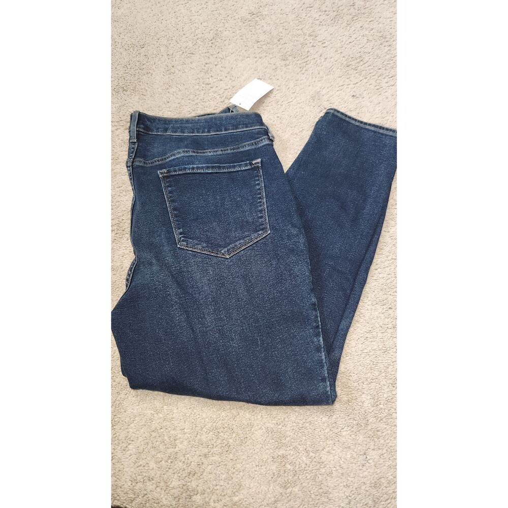 NEW Old Navy Rockstar jeans
